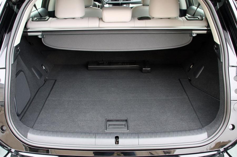  Lexus CT200h 2010 года  (фото 116 из 266)